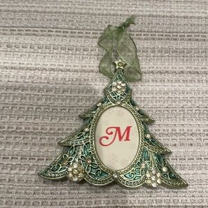 Christmas tree literally cutest ornament EVERR matching set!!!